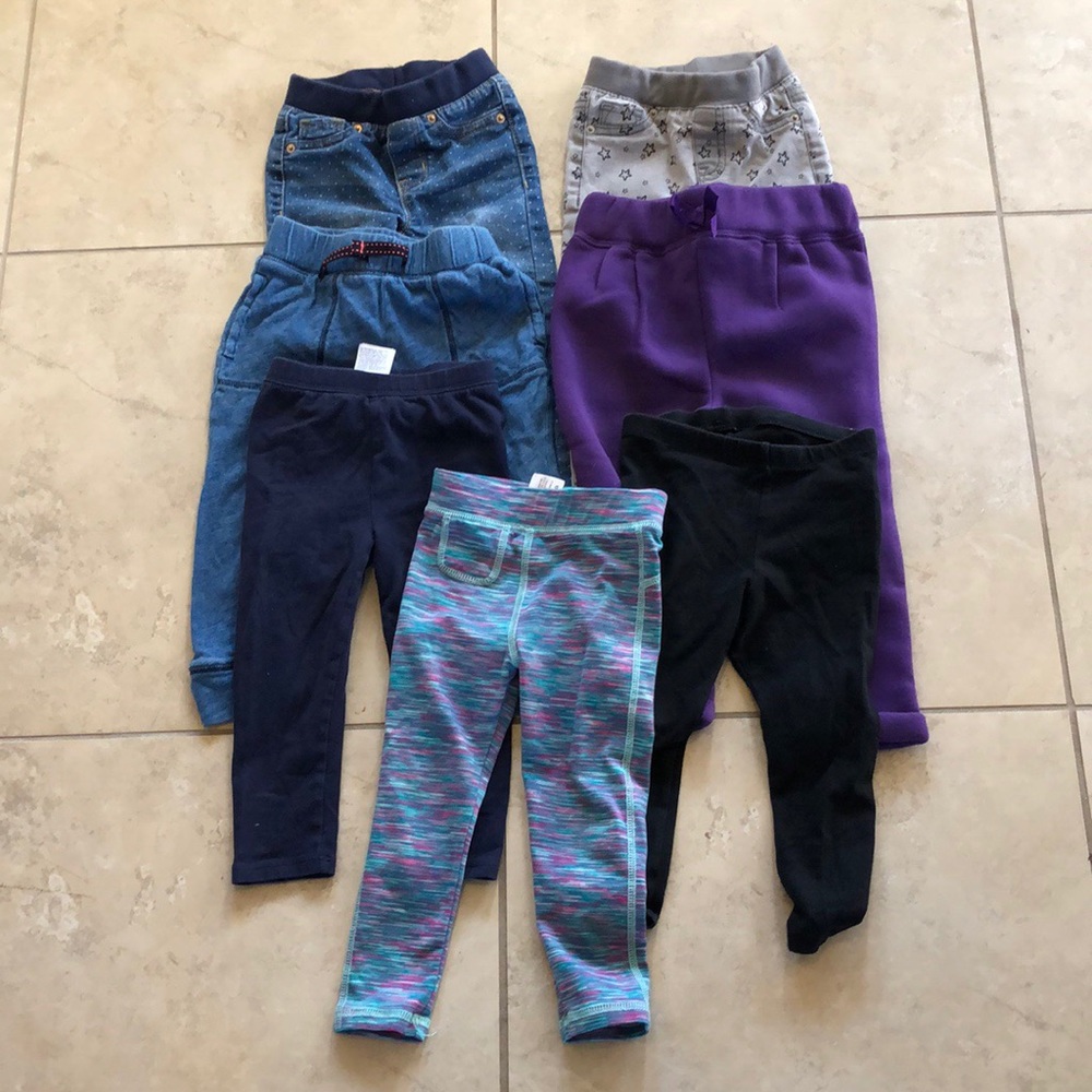 Lot of 7 Pairs of Pants